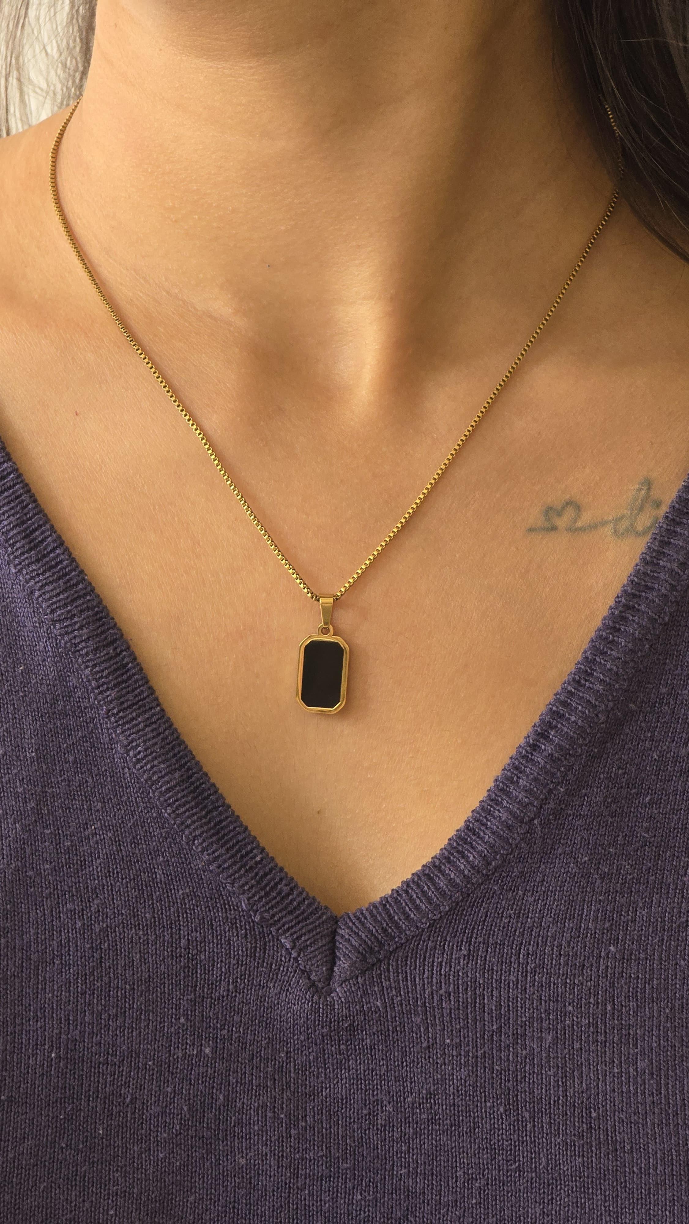 Black Neckpiece
