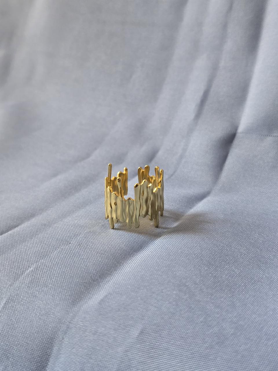 ZigZag Ring