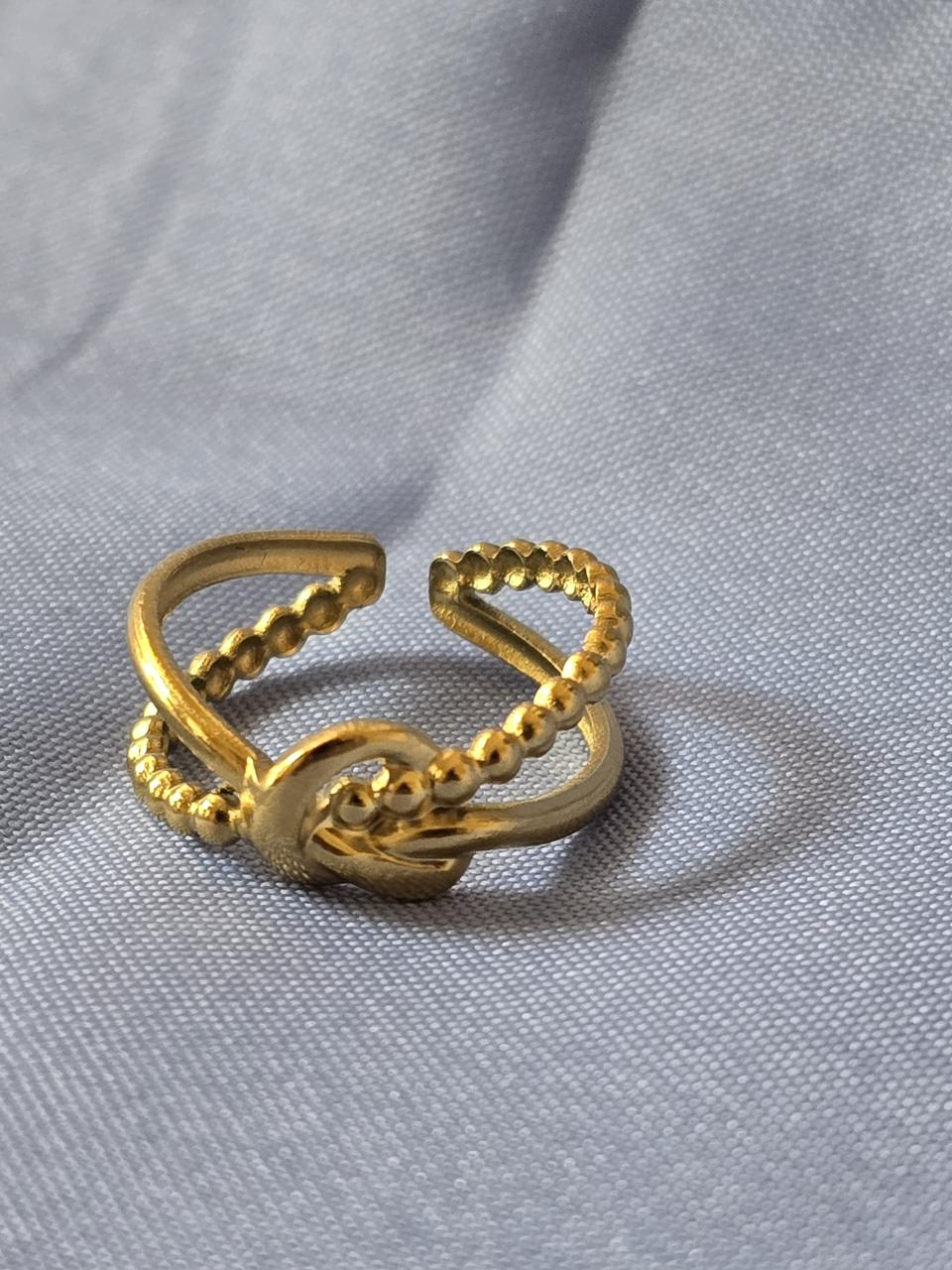 Twisted Curl Ring