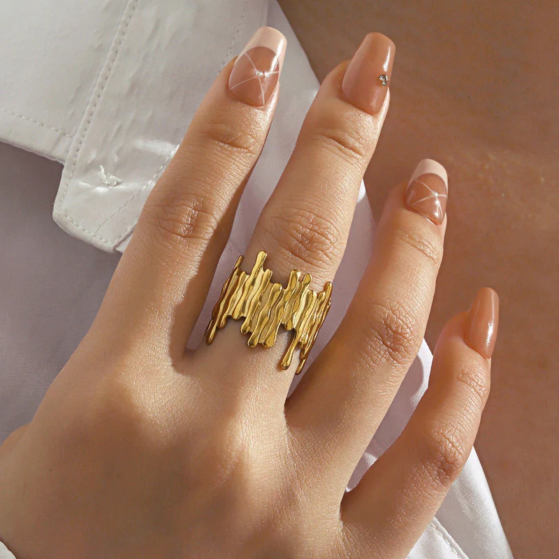 ZigZag Ring