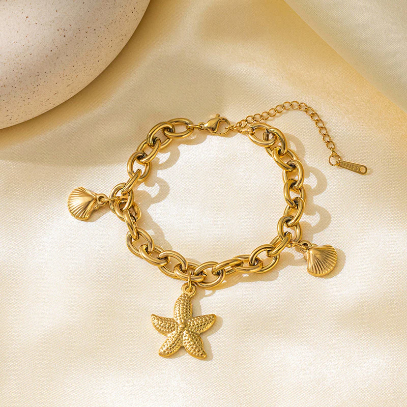 Star Charm Bracelet