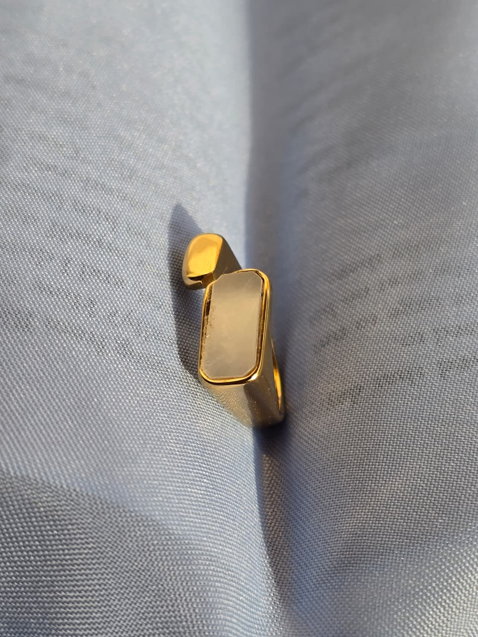 White Square Ring